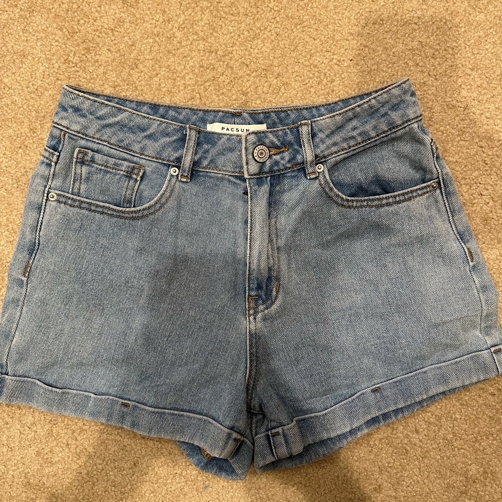 PACSUN mom Jean shorts. Size 25. Like new!!! Make an offer!